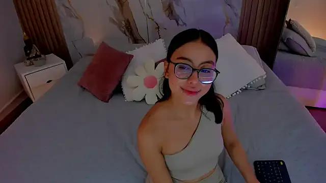miss_martiina on StripChat 