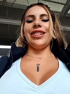 Misscata1106 on StripChat 