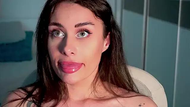MissLexxxi on StripChat 