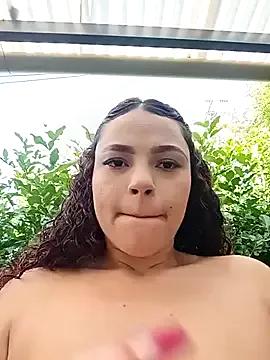 Mommy-Hot on StripChat 