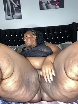 MsWhiteChocolatte — Freechat on StripChat
