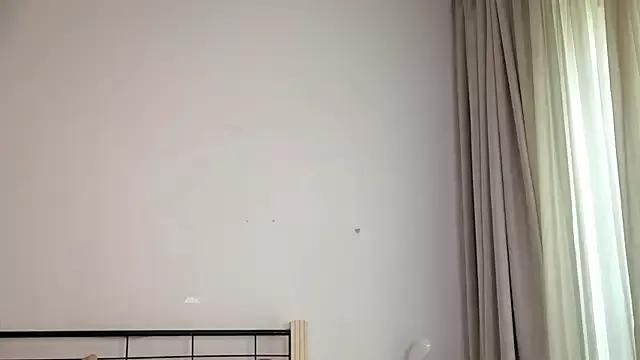 Naalani on StripChat 
