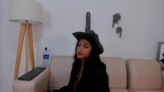 naomiii__ from StripChat is Freechat
