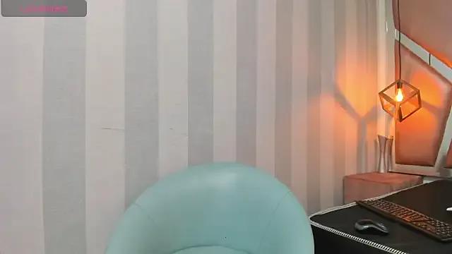 NATHALYMILLER_VC — naked + masturbate