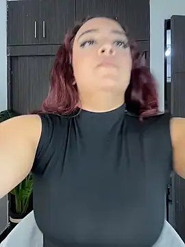 NaughtyNinnaXXX on StripChat