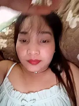 NguyenMyy on StripChat