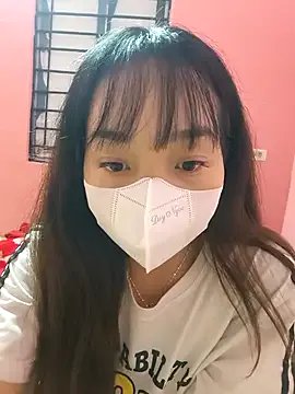 NguyenMyy on StripChat