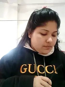 Nusrat-N on StripChat