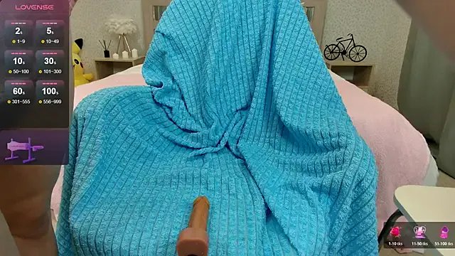 oliviiaa on StripChat