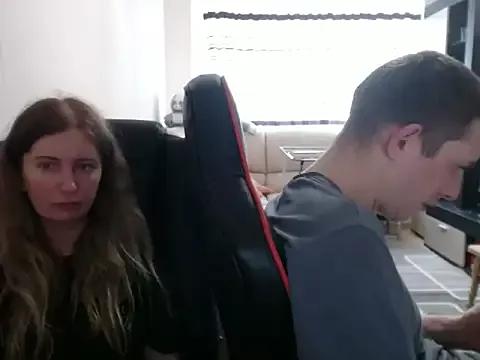 PeterAndJen on StripChat 