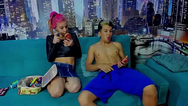 play_hard66 on StripChat