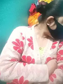 Priya_089 on StripChat