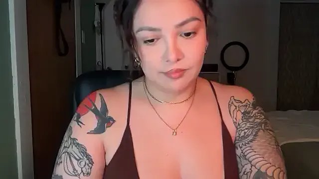 Pumpkin_bunny on StripChat