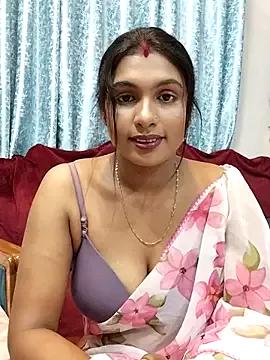 Queen_Dolly from StripChat is Freechat