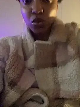 Queenkimi777 — UP CLOSE PUSSY PLAY8tk show :)