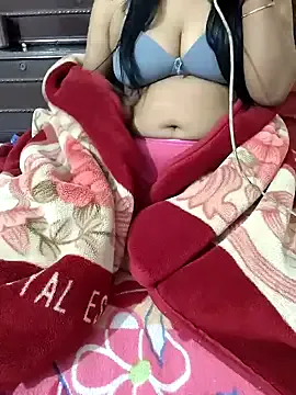 Red_Wine444 — show boobs