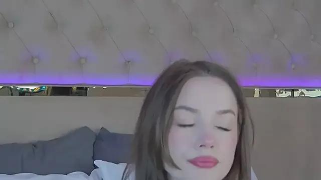 RosieMarvel from StripChat is Freechat