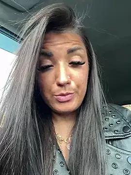 RuslanaXX from StripChat is Freechat
