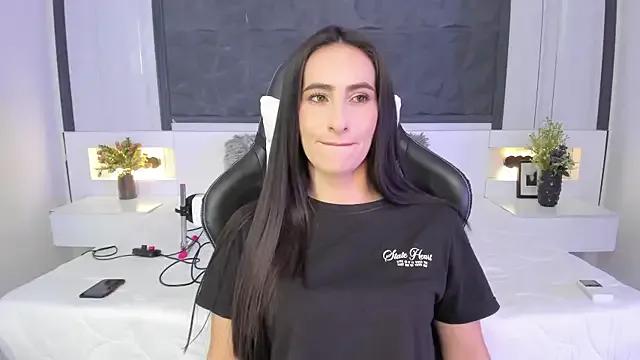 SaraGomez1 on StripChat 