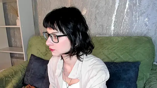 Scarle_Whisper — Lick my spit off my boobs