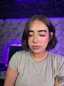 Scarlett-LS on StripChat