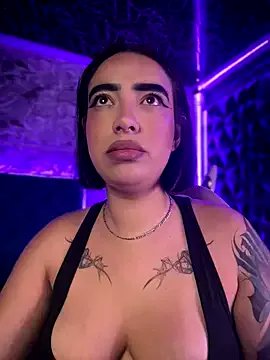 Scarlett-LS on StripChat