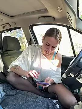 selenaluvv from StripChat