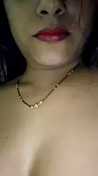 sexyindi_couple from StripChat is Freechat