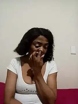 SEXYMOANSXX on StripChat