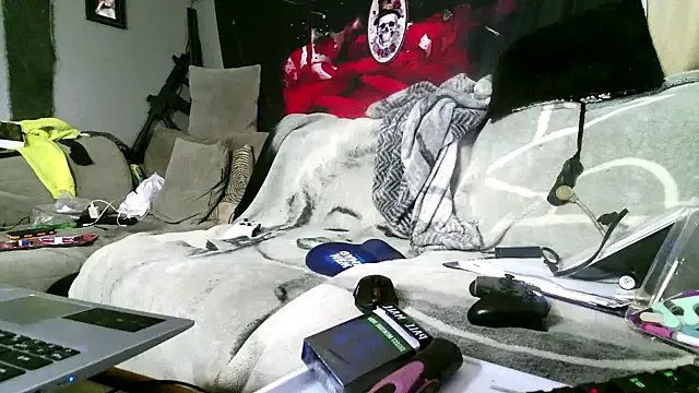 Splash_Queen420 on StripChat