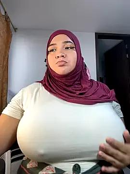 sweetmuslim01 on StripChat 