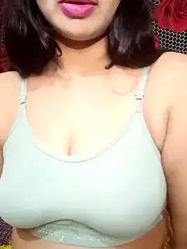 Sweety4u97 on StripChat 