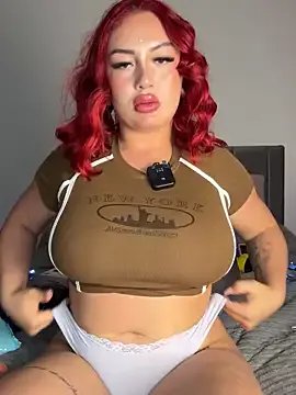 Talia_Foxx on StripChat