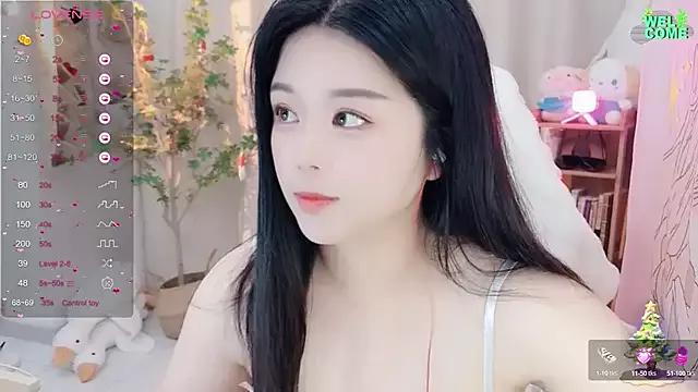 Teeny-weenly on StripChat 