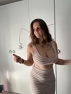 TenderLaGlamor — full naked tease