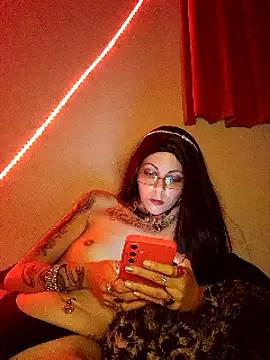 TheKellyQueen from StripChat is Freechat