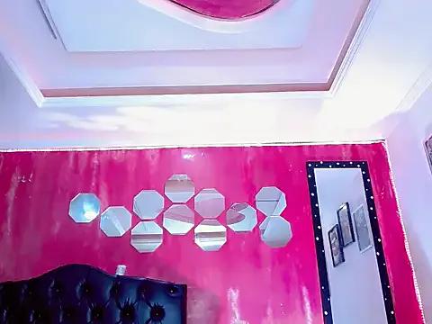 TiffanyMackensyy on StripChat 