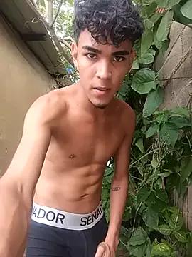 twinks_28 from StripChat is Freechat