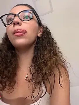 uniquerossie on StripChat