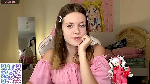 VibeQueenLucy — lick my sweet lips with your tongue