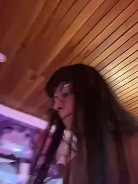 VioletaSubmissive — Play with my nipples