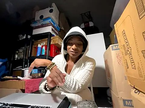 wynterheat on StripChat