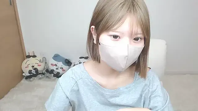 yuna_rin on StripChat